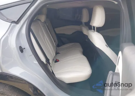 2024 Ford Mustang Mach-E Premium из США, поврежденный, VIN 3FMTK3R42RMA48619